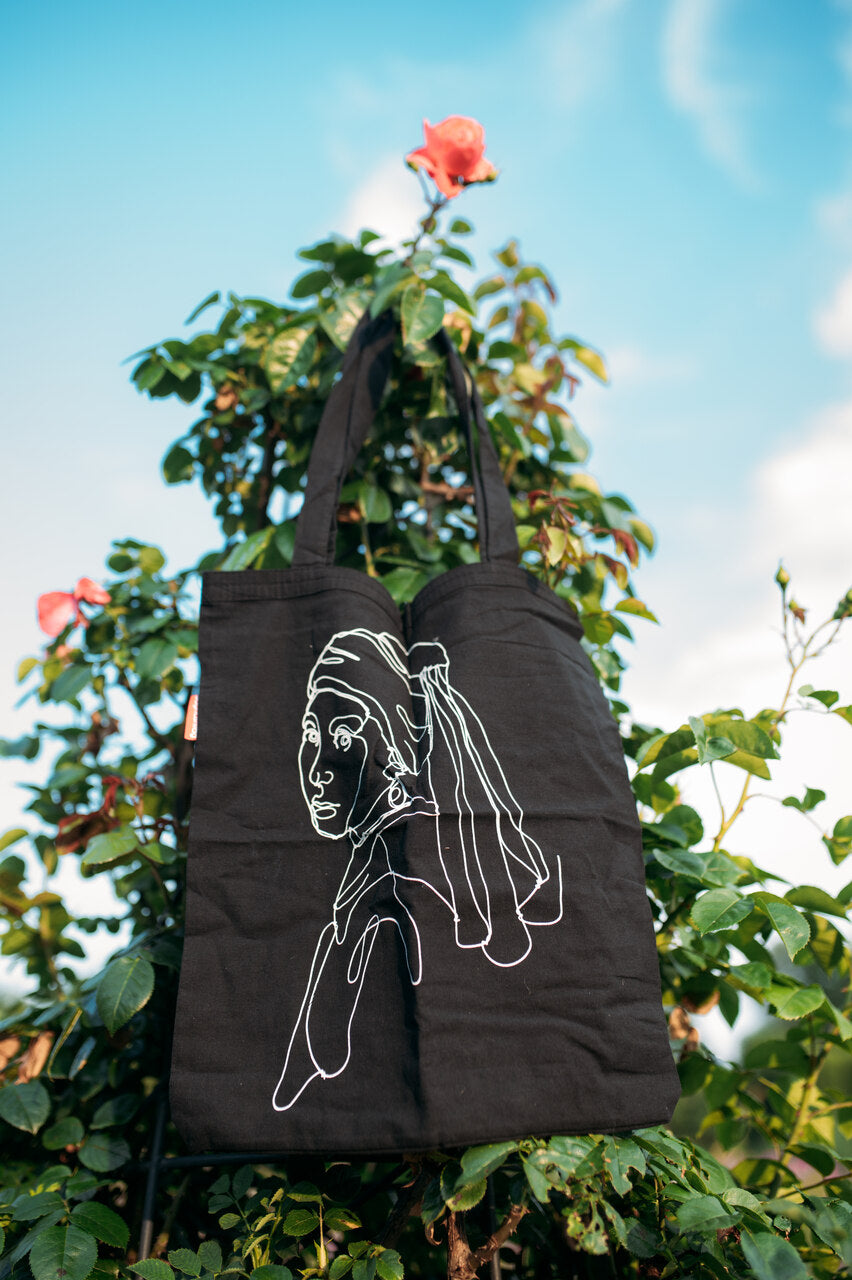 Tote Bag Atelier Tote Bag " Girl With Pearl Earrings Printed pearl earrings "